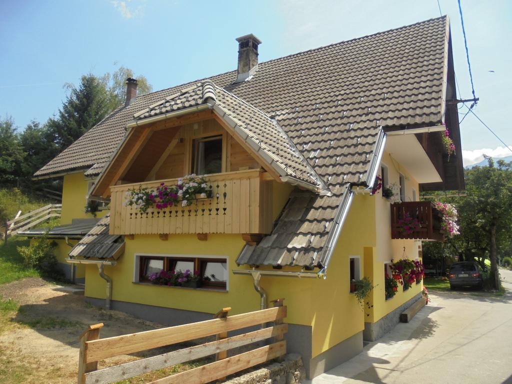 Farmhouse Pri Miklavu Bohinj Bagian luar foto