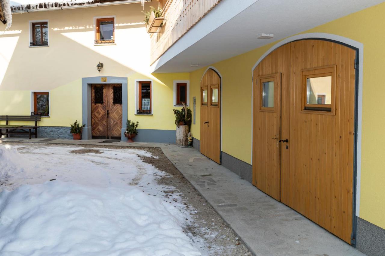 Farmhouse Pri Miklavu Bohinj Bagian luar foto
